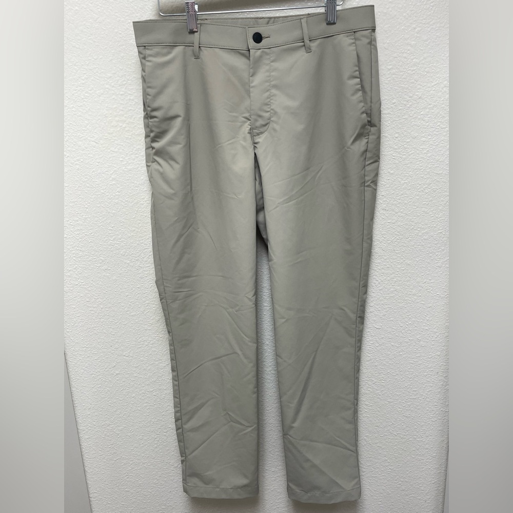 Banana Republic Men’s 32 x 30 Chinos London Fog Tan Straight Leg Pants